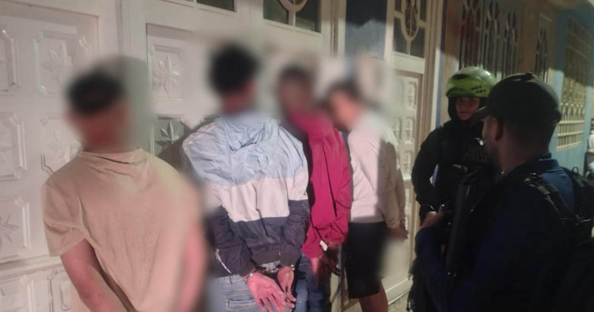 Imagen de los cuatro hombres capturados