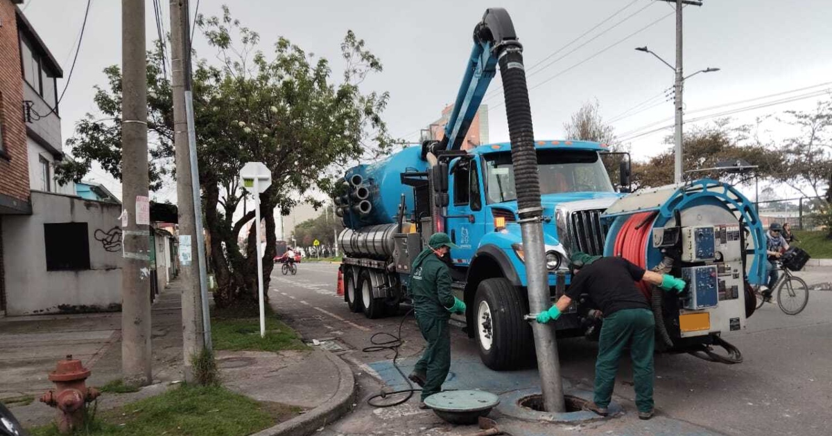 Trabajadores del Acueducto de Bogotá 