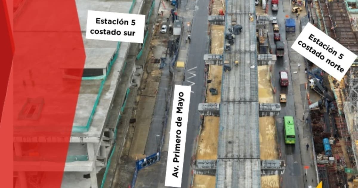 Foto de frente de obra del Metro 