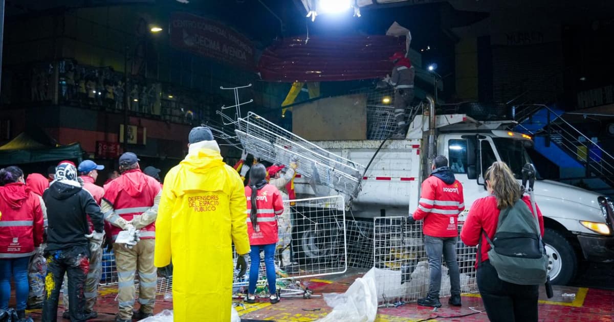 Entidades durante jornada de recuperación de espacio público en San Victorino.