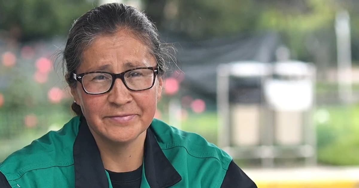 Luz Marina, integrante de la Asociación de Recicladores de Bogotá (ARB)