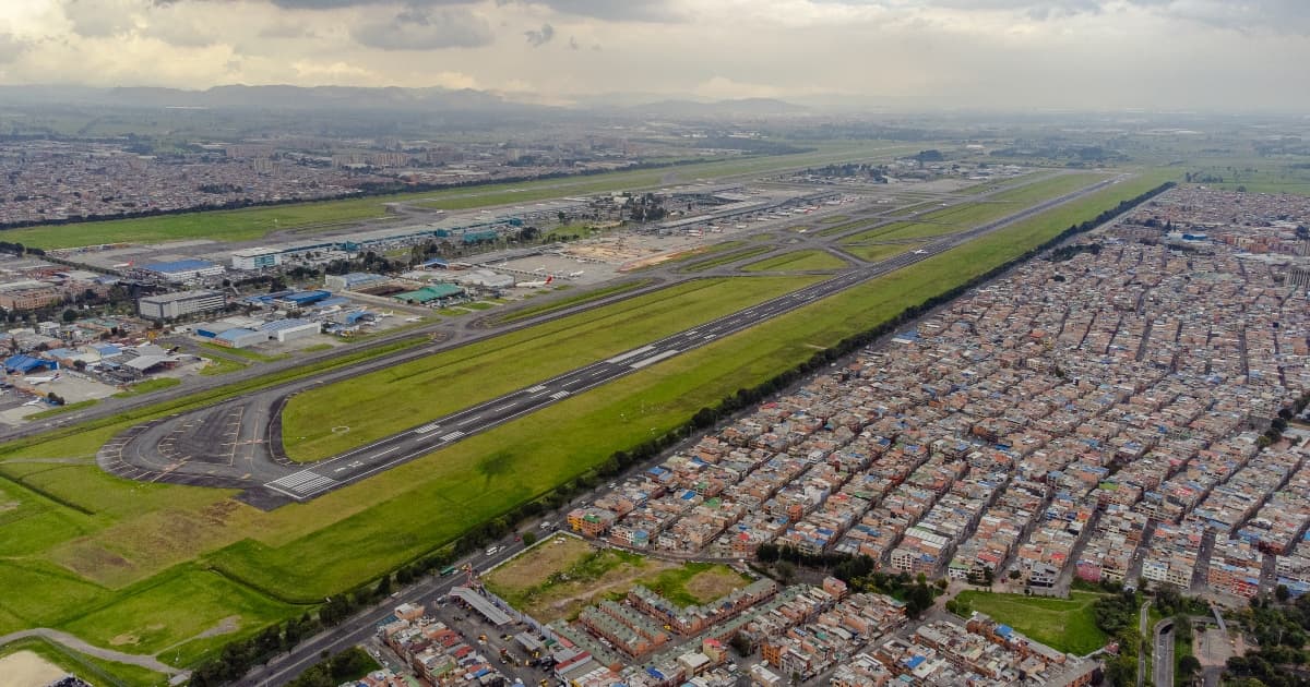Imagen panorámica de el aeropuerto El Dorado