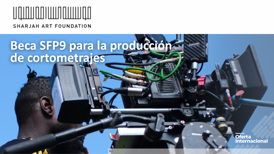 Cineasta grabando un cortometraje para convocatoria internacional
