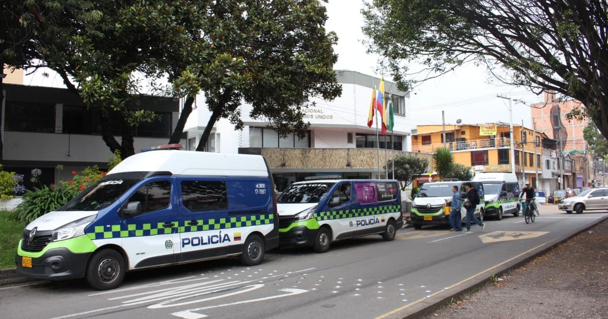 Hacinamiento estaciones de Policía y URI de Bogotá bajó a 45 % en 2026