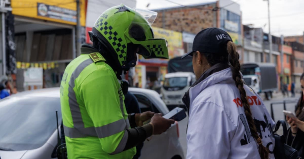 Foto del operativo de recuperación de espacio público en Tunjuelito, al sur de Bogotá.