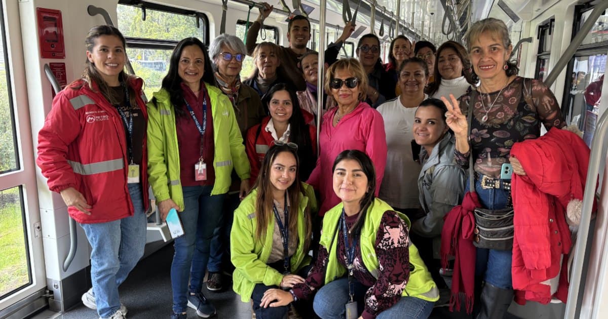 Foto de una actividad del Metro.