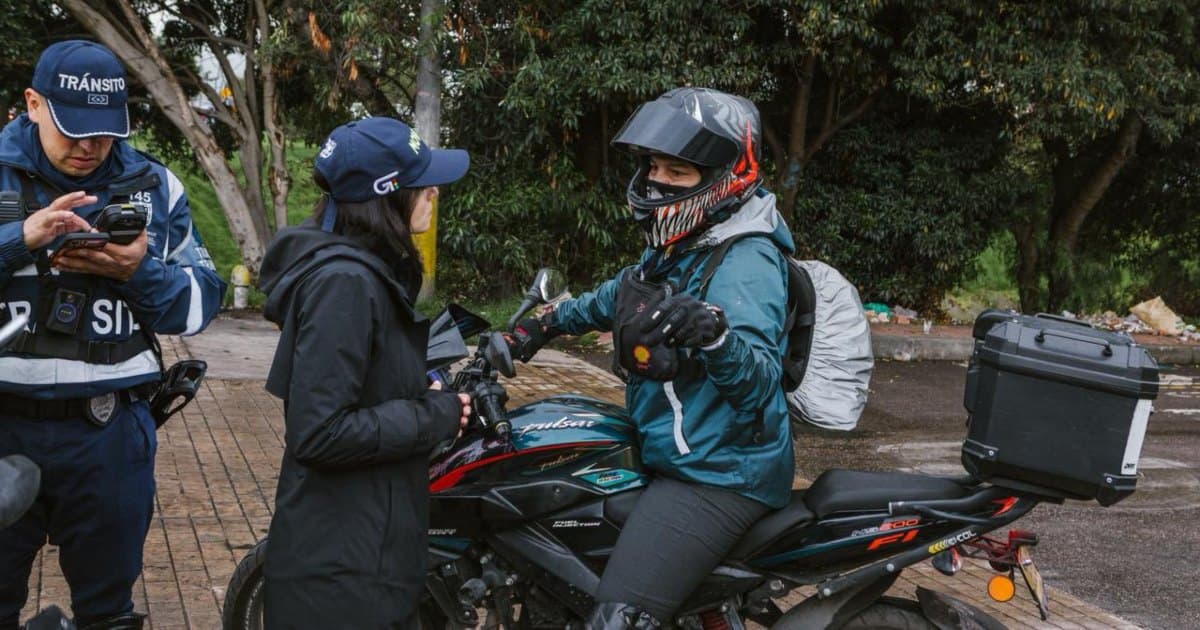 Foto de operativo de la Secretaría de Movilidad. 