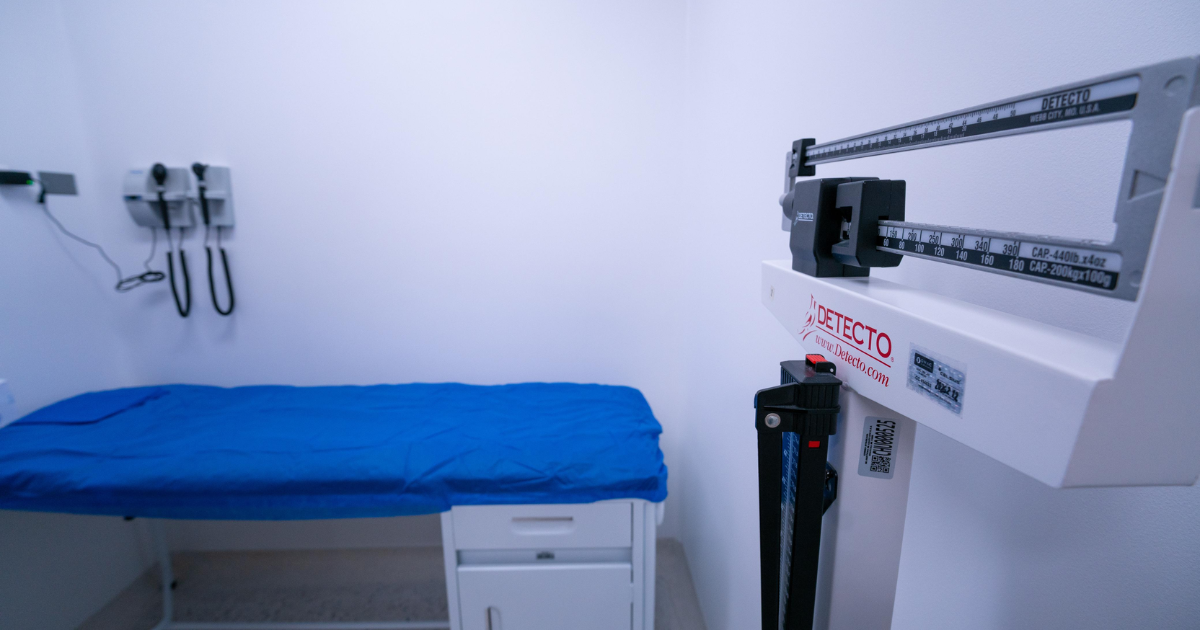 Foto de una sala de espera de un hospital de Bogotá 