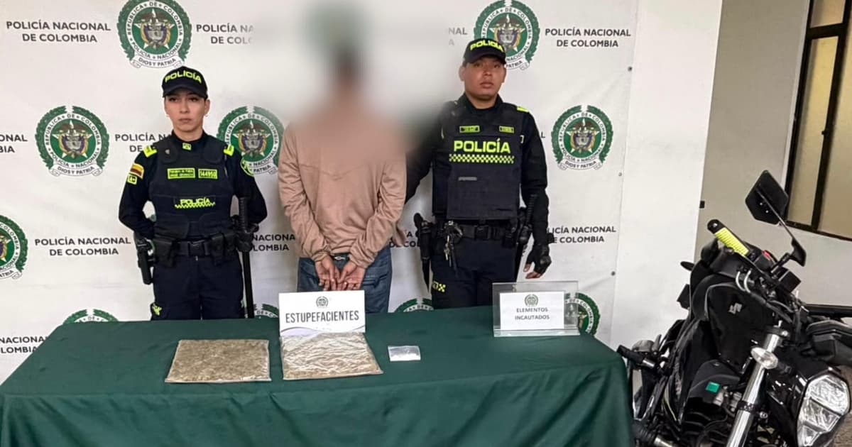 Foto del hombre capturado con más de 1.100 dosis de marihuana en Bosa.