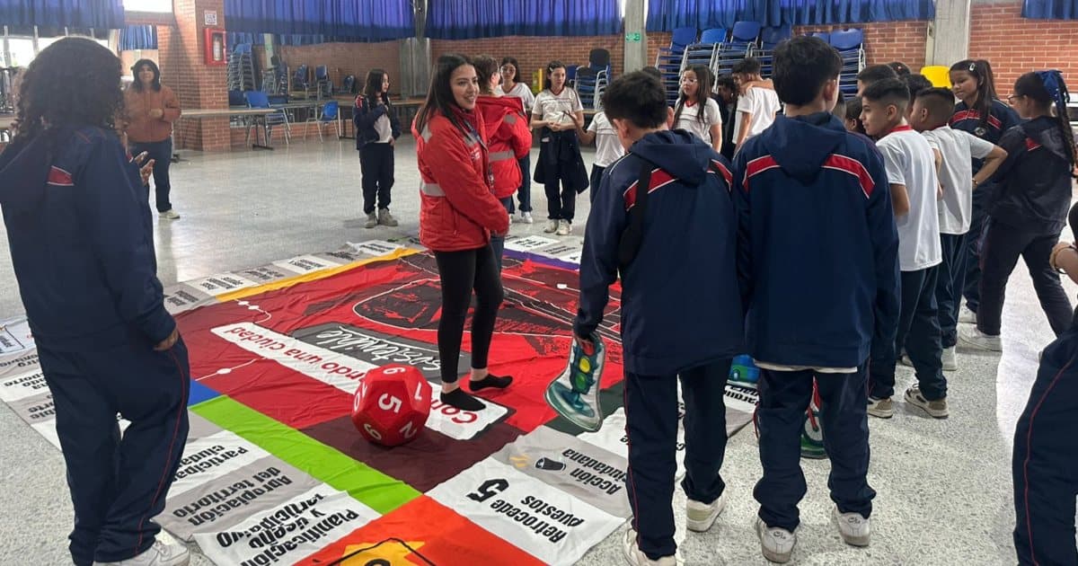 Foto de una jornada realizada en un colegio de Kennedy