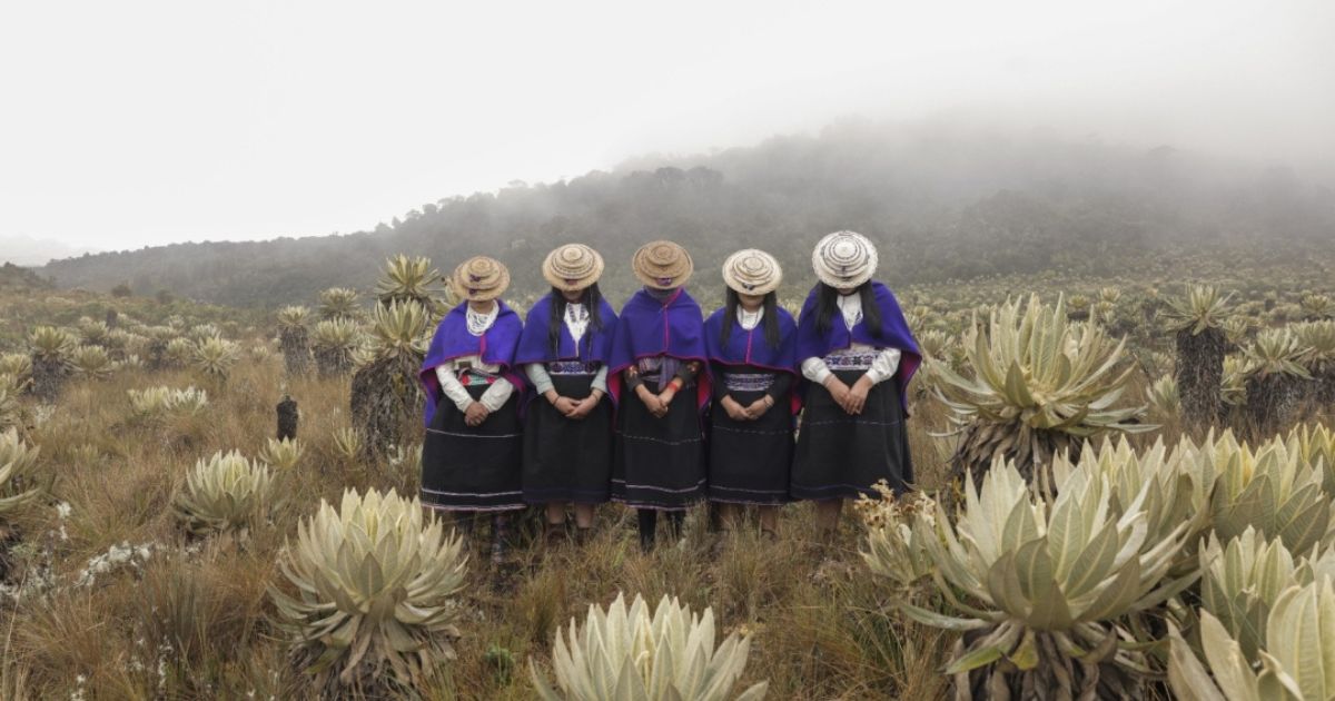 Imagen de mujeres en el páramo 