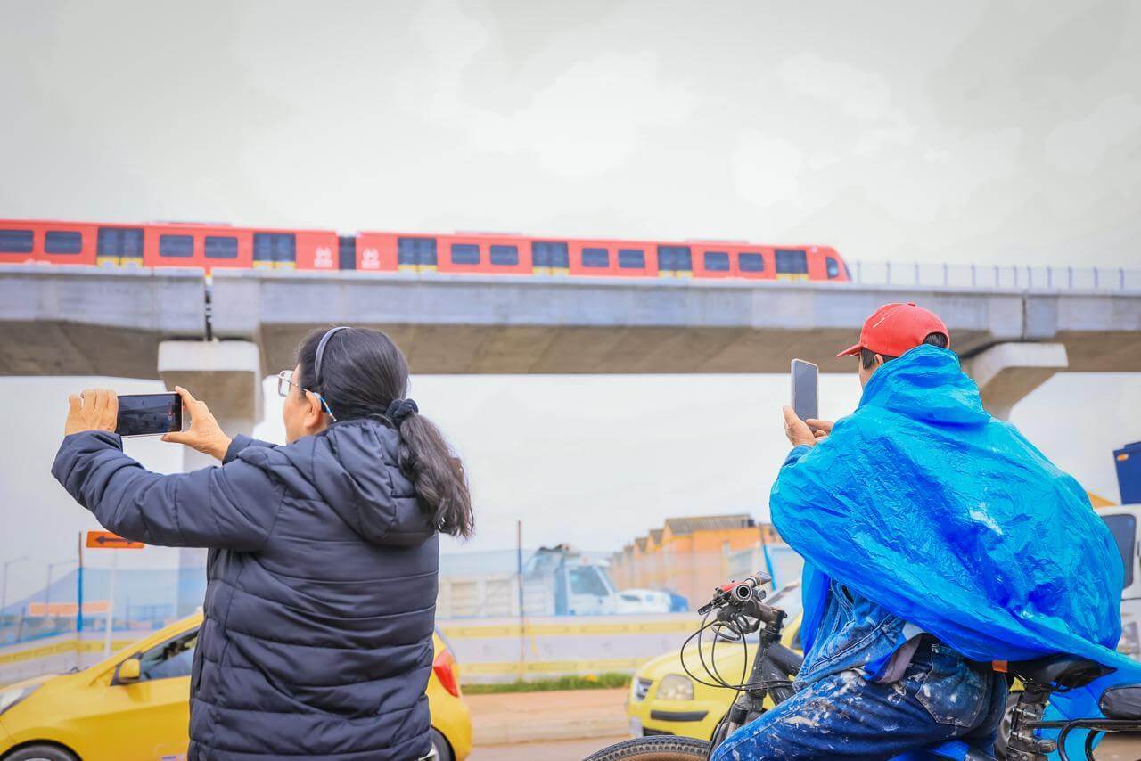 Pruebas autónomas y energizadas de los trenes de la Línea 1 del Metro | Bogota.gov.co