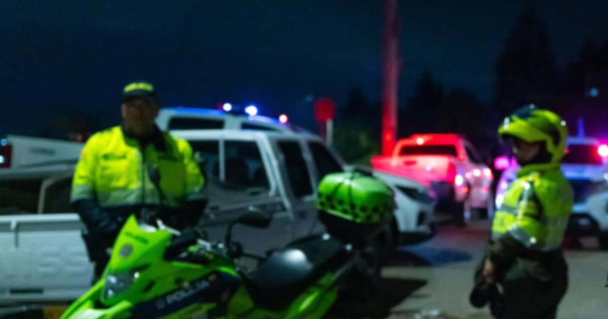 Foto de operativo de la Policía y otras autoridades en Bogotá.