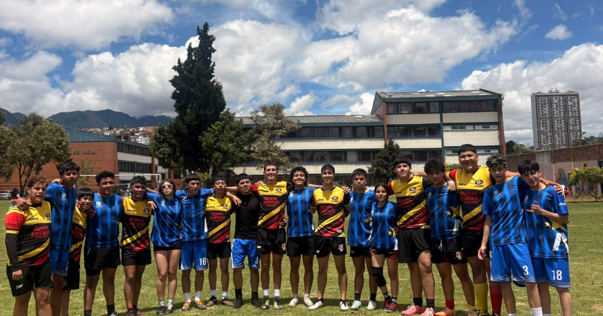 Foto de un equipo de rugby de Bogotá
