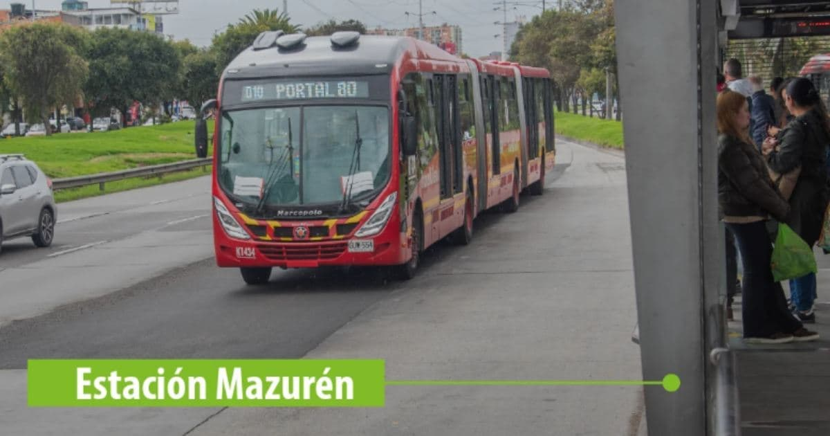 Foto de un bus de TransMilenio