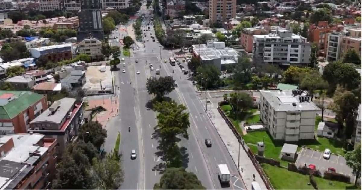 Vista panorámica de la carrera séptima