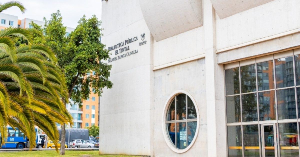 Imagen exterior Biblioteca Pública Manuel Zapata Olivella - El Tintal 