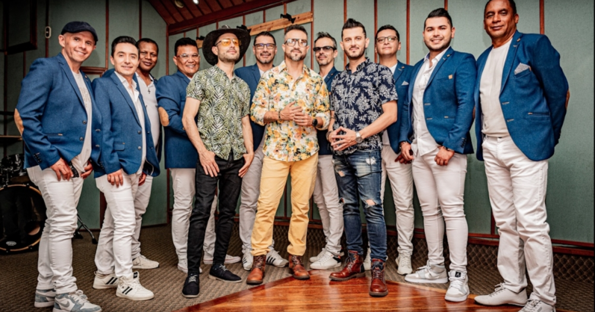 Imagen de varios hombres integrantes de la agrupación bogotana Los 50 de Joselito.