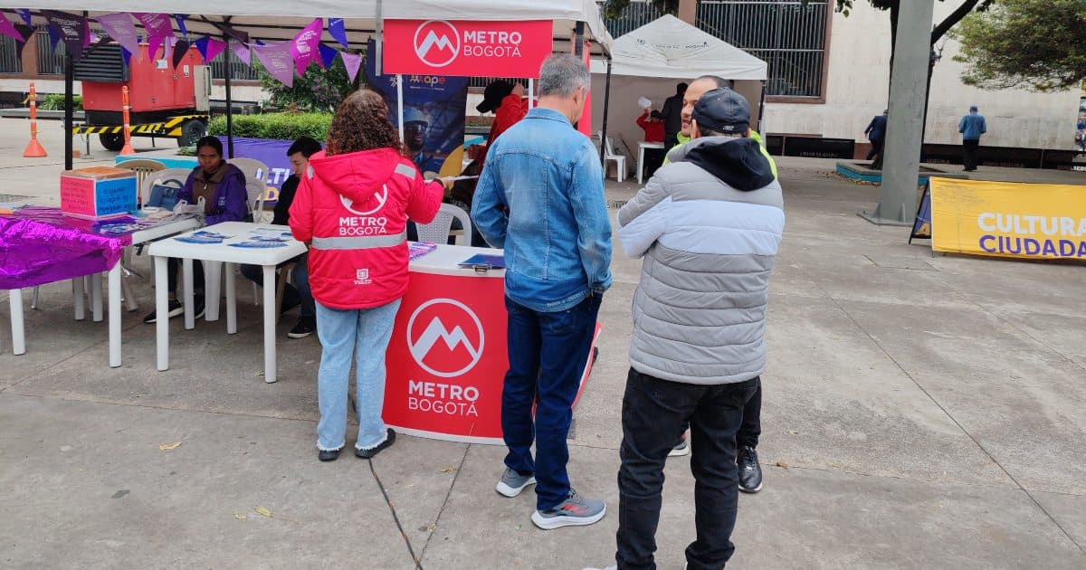 Foto de feria de empleo en localidad Santa Fe en Bogotá