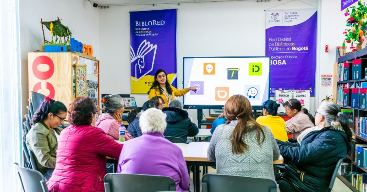 Imagen de usuarios de la Biblioteca Pública Bosa 