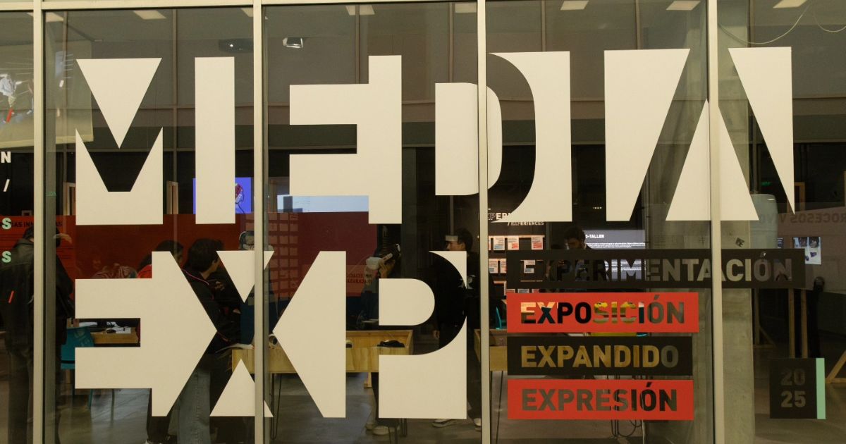 Imagen de Media EXP en letras