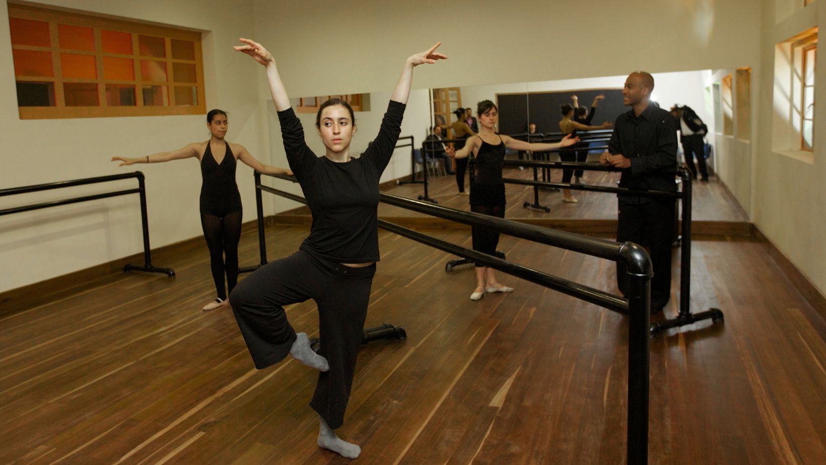 Cierres y desvíos viales por la carrera Bimbo Global Race Bogotá 2025