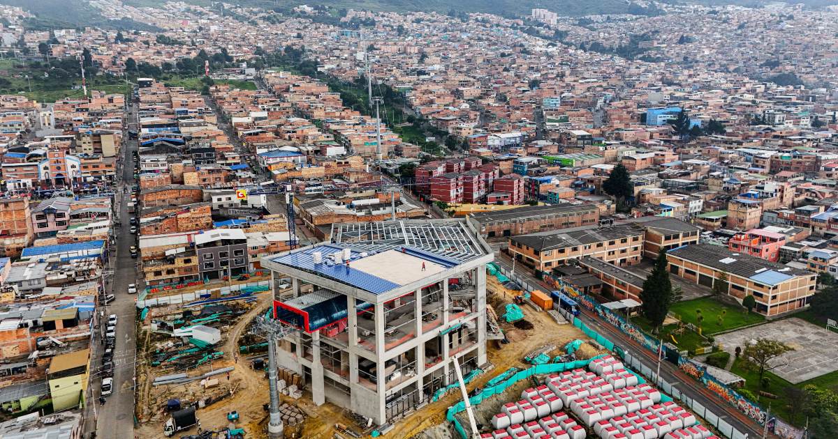 Alcalde Carlos Fernando Galán verificó avances obras en sur Bogotá