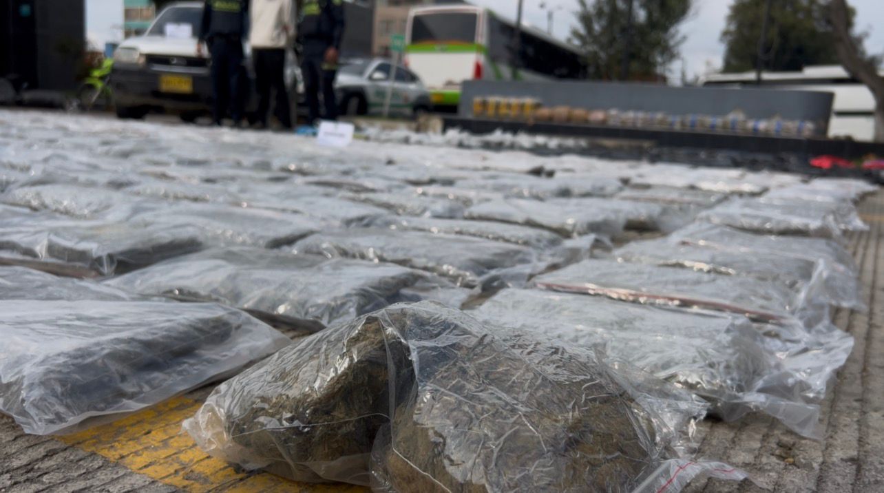 Incautada media tonelada de marihuana en un vehículo Kennedy Bogotá