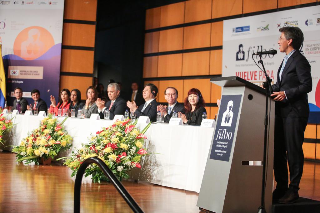 Alcaldesa Claudia López en el evento de inauguración de la FILBo 2022