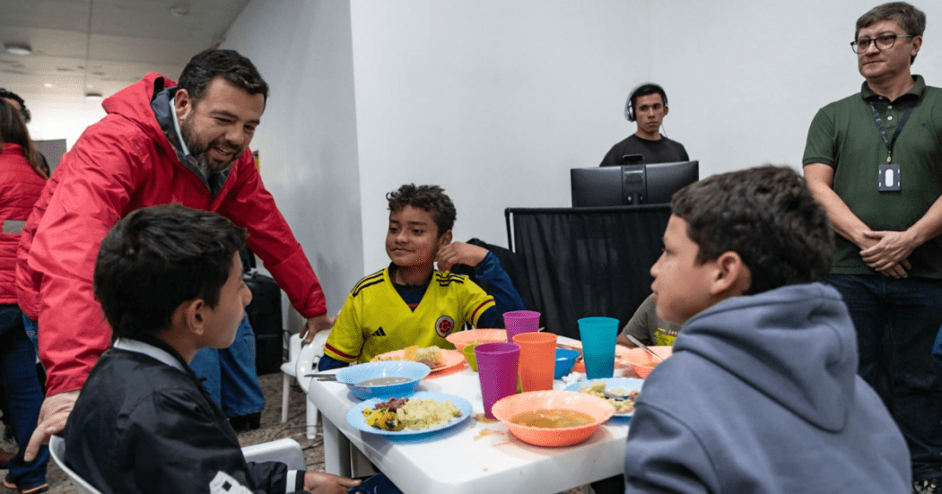 Alcalde Galán en Comedor Comunitario