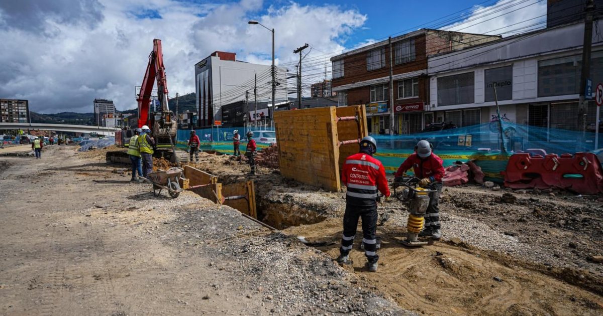 Avance en Bogotá en troncal 68 deprimido en calle 100 con avenida Suba