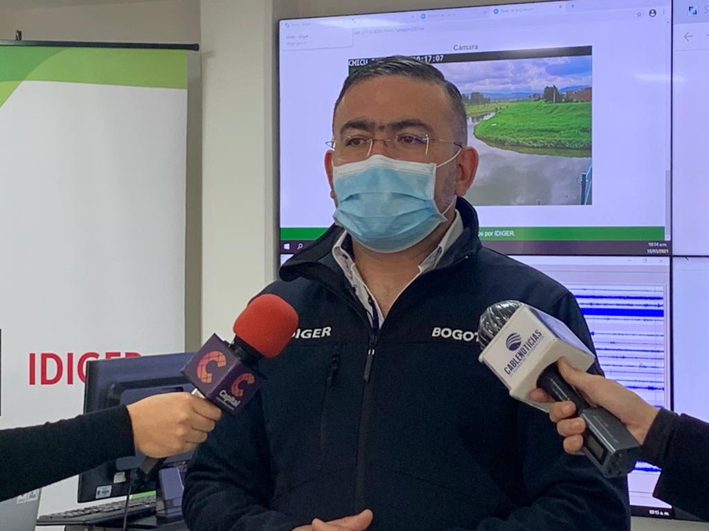El director del IDIGER, Guilleromo Escobar señaló que desde 15 puntos se realizará monitoreo a las emergencias en la ciudad - FOTO: Prensa Idiger