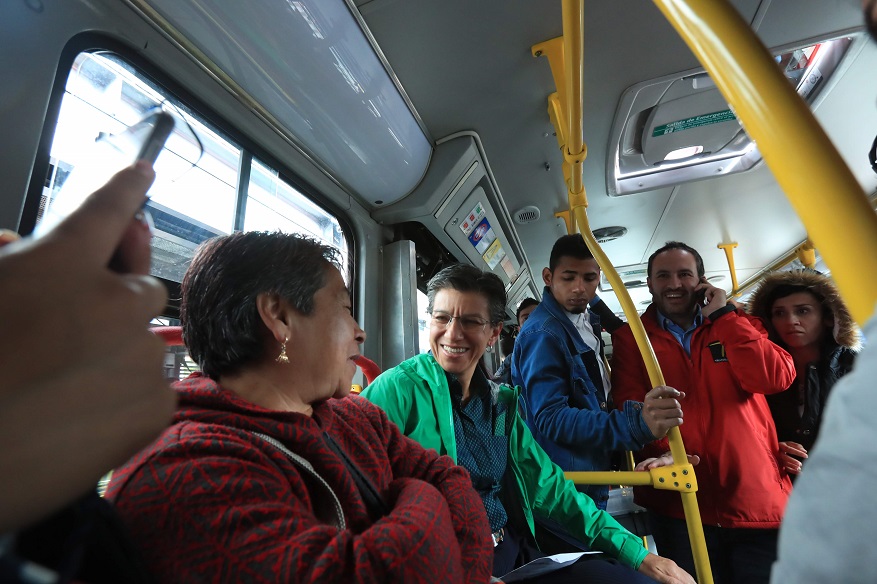 Nueva flota de TransMilenio genera menos contaminación - Foto: Comunicaciones Alcaldía / Diego Bauman