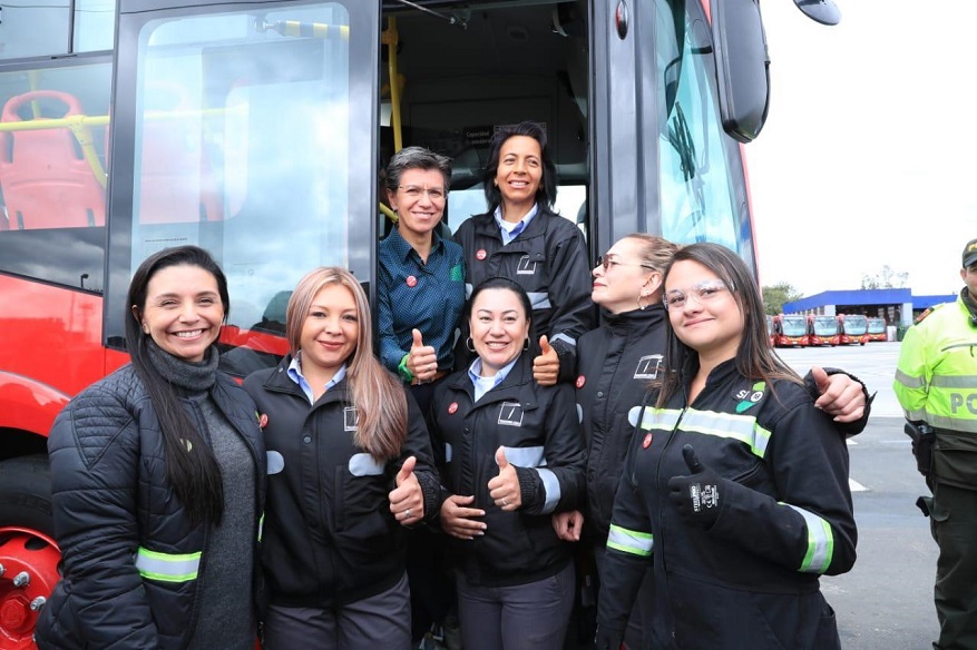 Nueva flota de TransMilenio genera menos contaminación - Foto: Comunicaciones Alcaldía / Diego Bauman