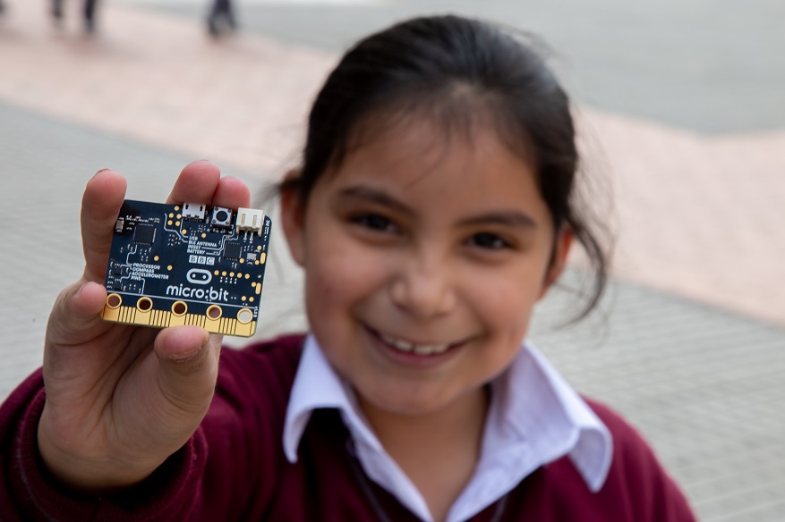 Estudiantes se capacitan en lenguaje de programación - Foto: Comunicaciones Secretaría de Educación