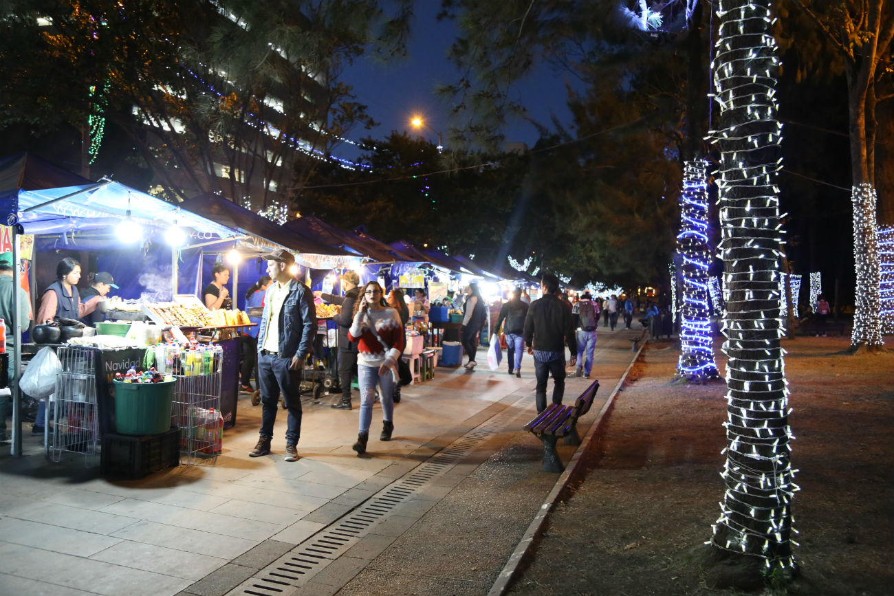 Feria Navideña del Parque Nacional - Foto: IPES