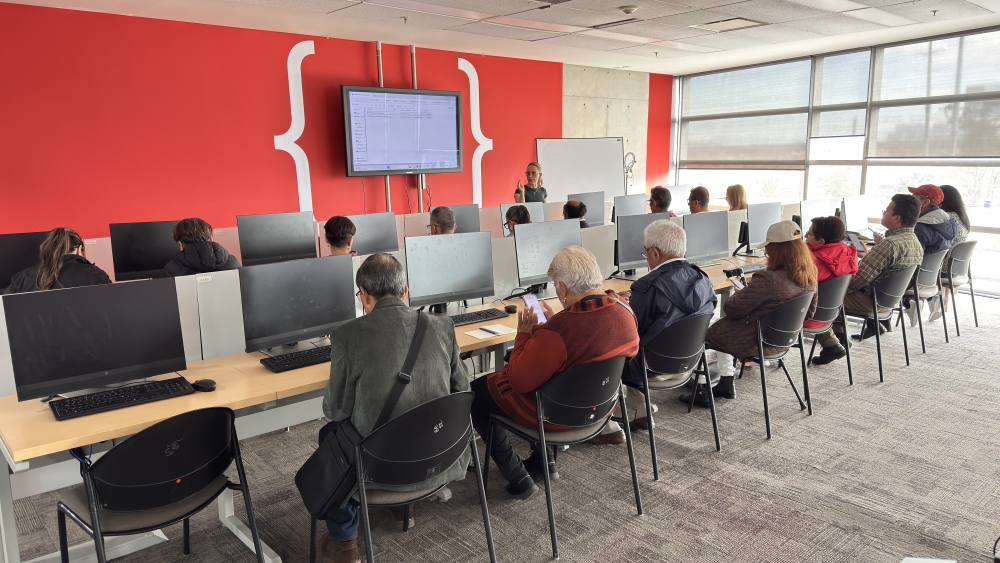 Inició el Programa de Alfabetización Digital del FONCEP en Bogotá 2026