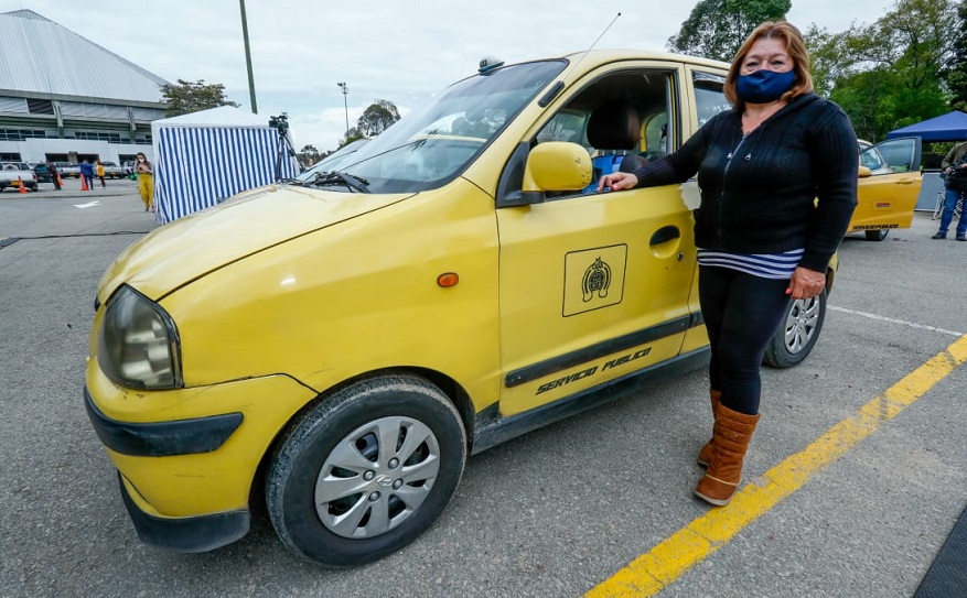Alcaldesa Claudia López destacó labor de las 3.500 mujeres taxistas de Bogotá - Foto: Comunicaciones Alcaldía Bogotá