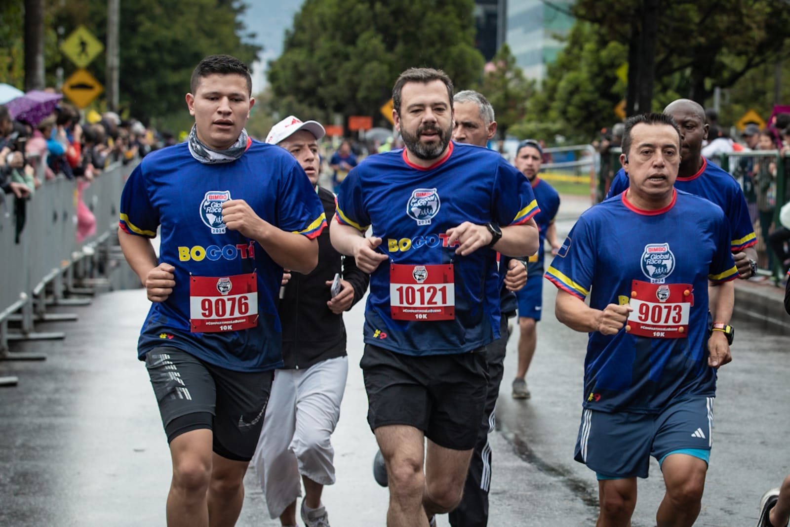 Alcalde Galán corriendo en la Bimbo Race