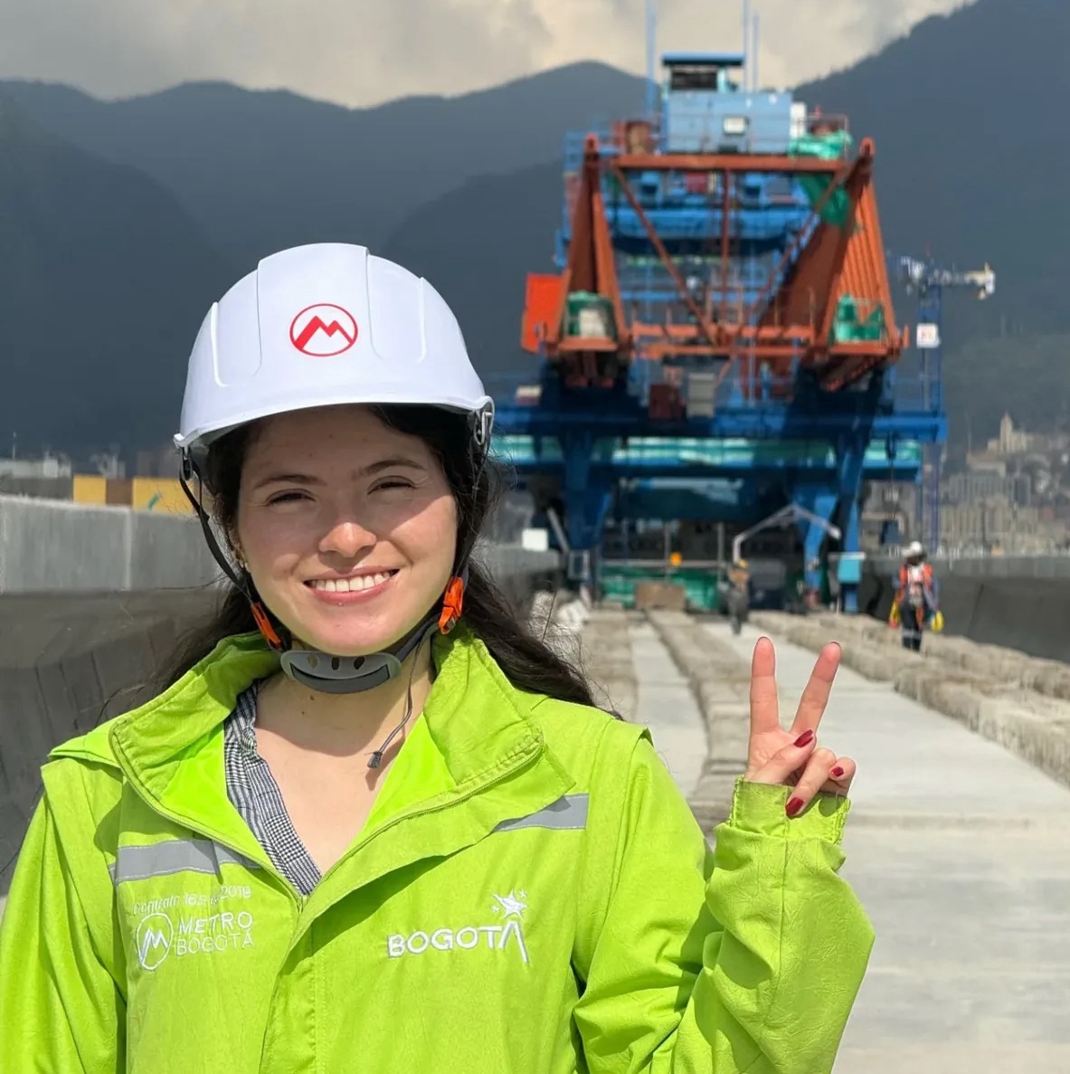 Lorena Segura Ingeniera civil obra de Línea 1 del Metro de Bogotá