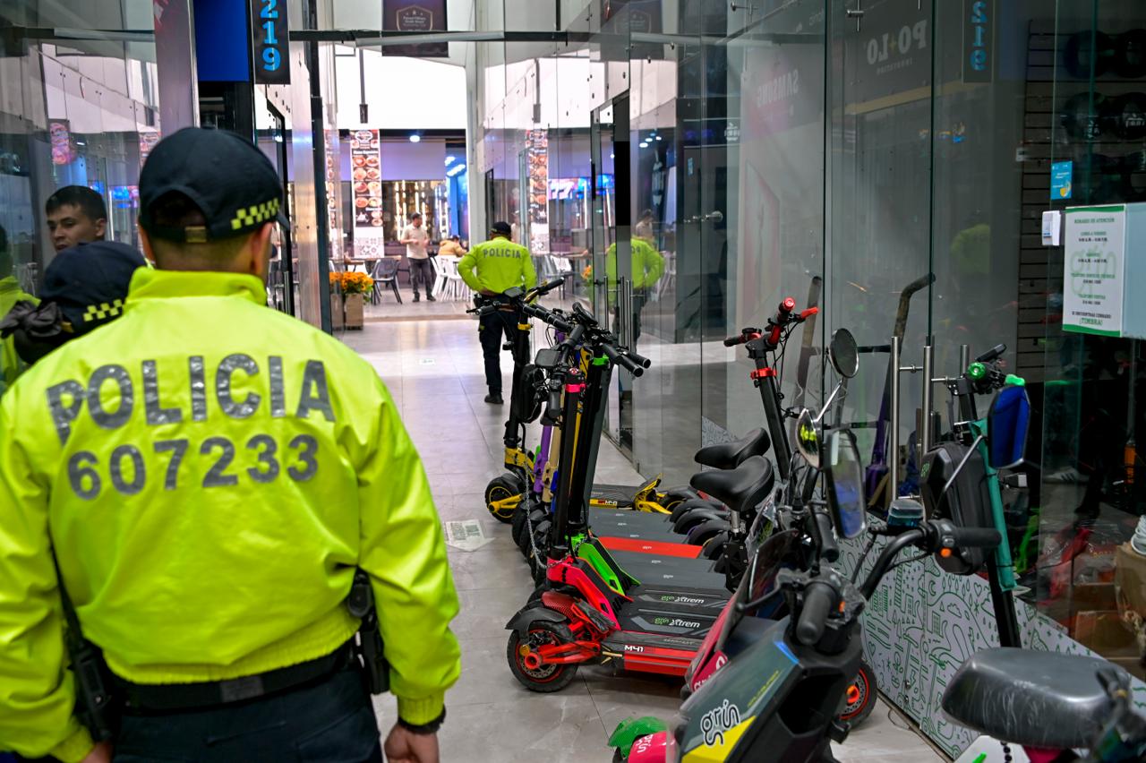 Fueron incautadas en calle 13 Bogotá dos patinetas eléctricas hurtadas