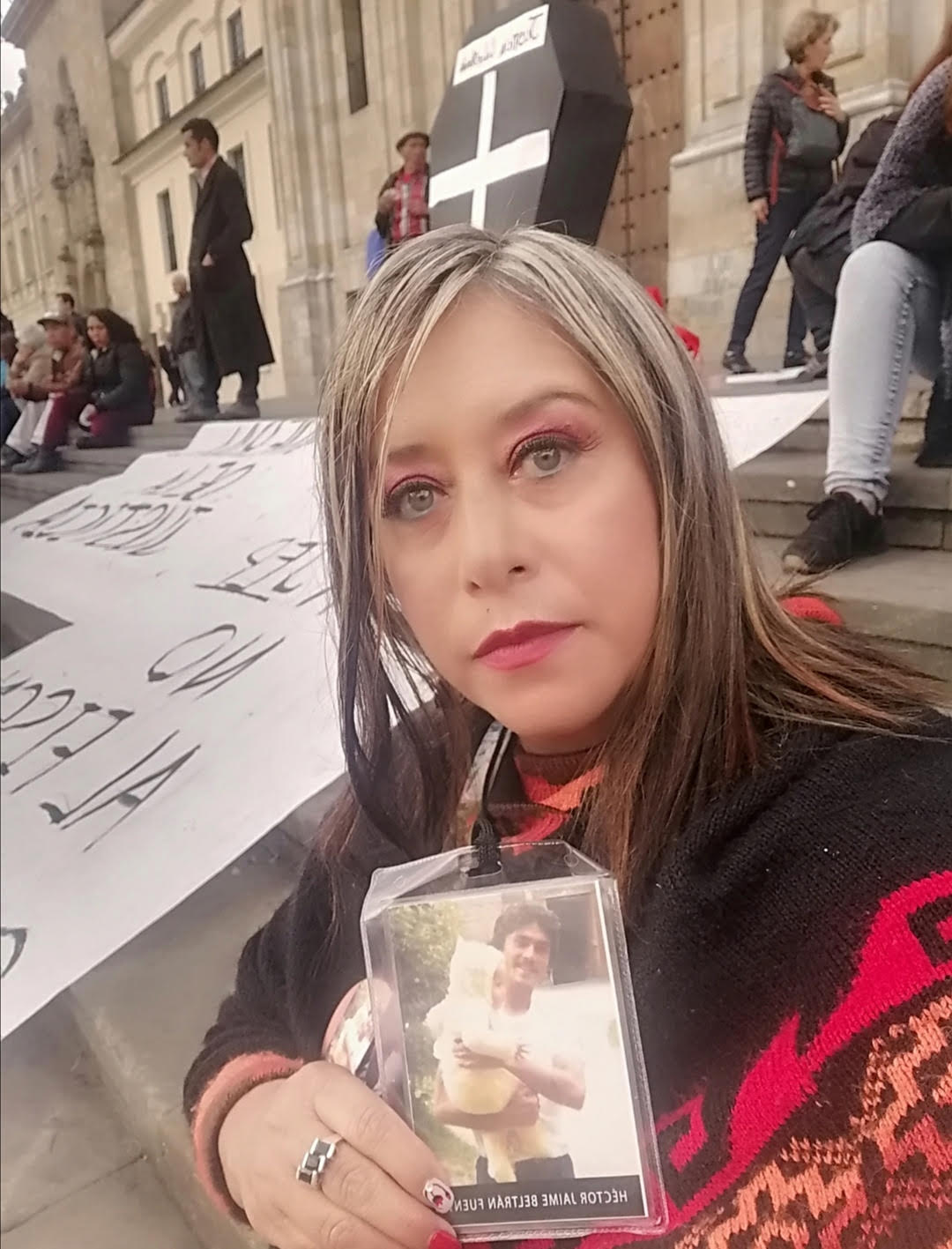 Imagen de Pilar Navarrete contando su testimonio