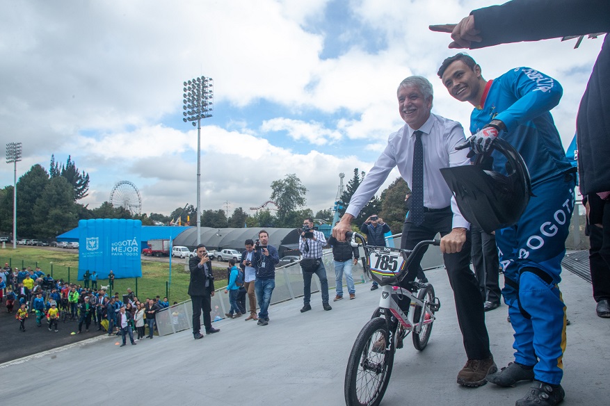 Bogotá estrena pista de BMX - Foto: Comunicaciones Alcaldía / Andrés Sandoval