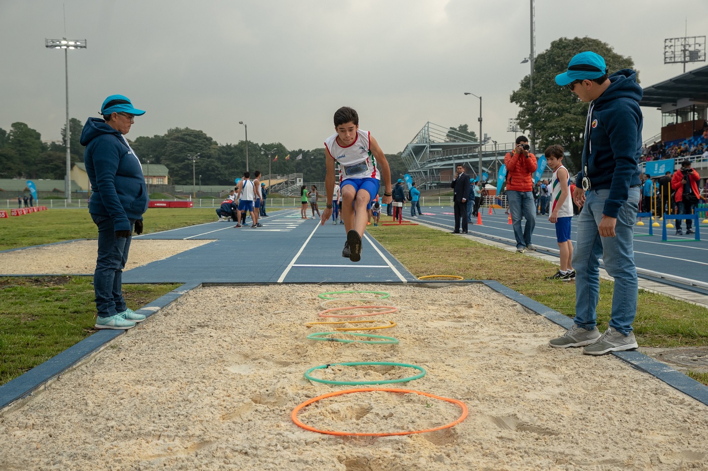 Pista de atletismo Unidad Deportiva El Salitre