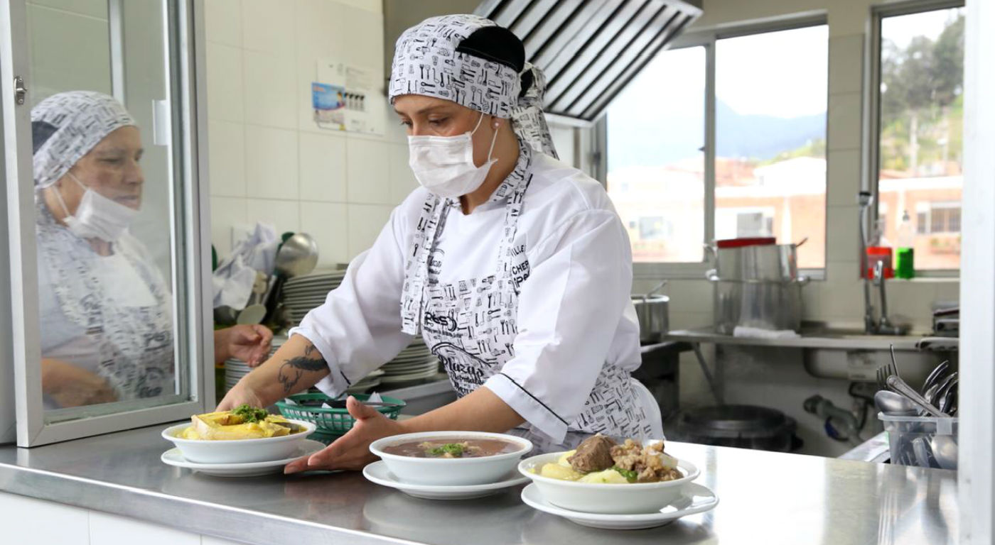 Plazoleta de comidas - Foto: IPES