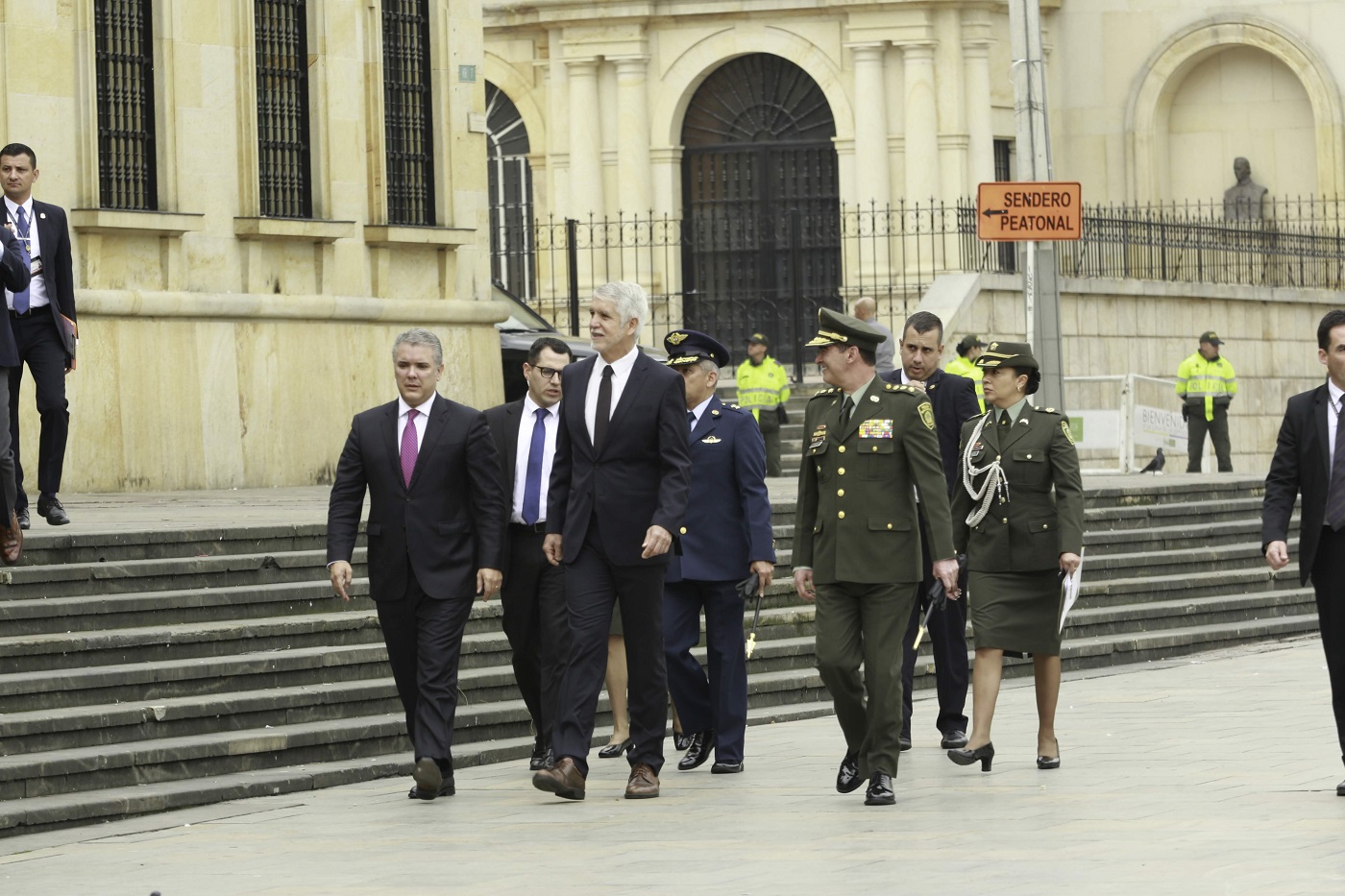 Nuevo parque automotor y Policías para Bogotá - Foto: Comunicaciones Alcaldía Bogotá 