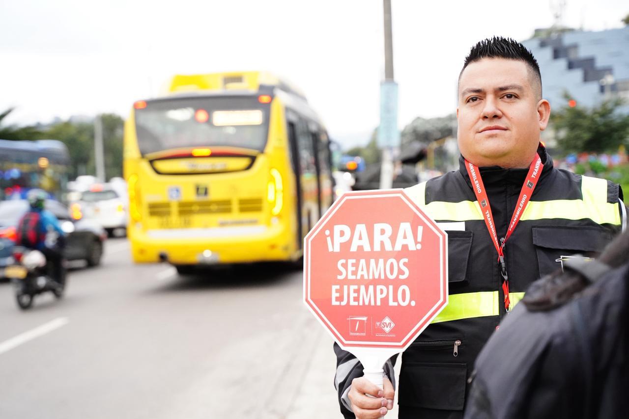 Campaña TransMilenio hacer un buen uso del Sistema en Bogotá
