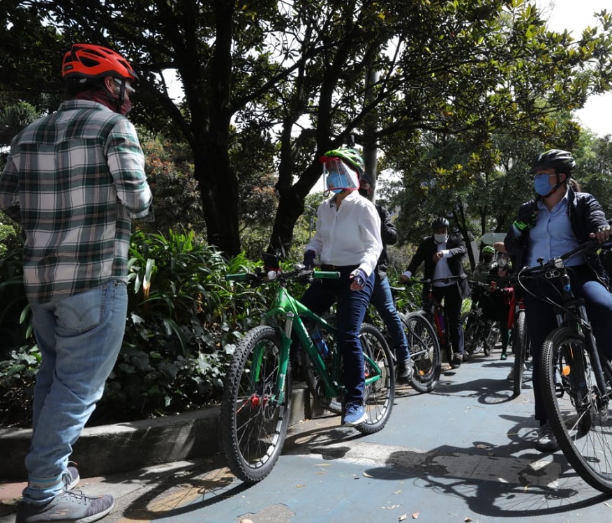 Verificación infraestructura para ciclistas en el norte  - Foto: Comunicaciones Alcaldía Bogotá