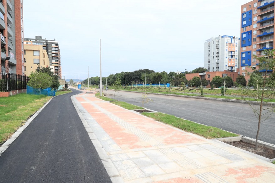 Ampliación de Avenida La Sirena estará lista en enero de 2020 - Foto: Comunicaciones Alcaldía / Diego Bauman