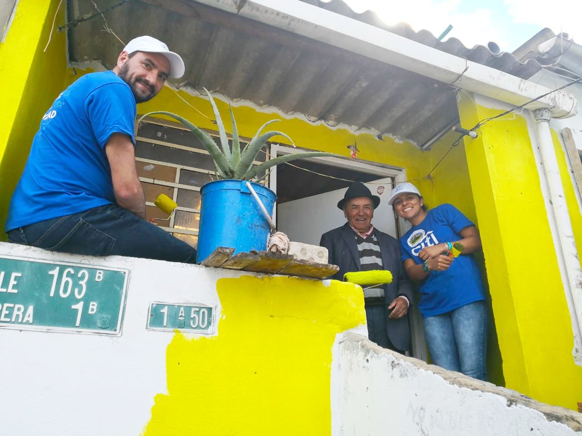 Voluntariado para embellecer La Mariposa